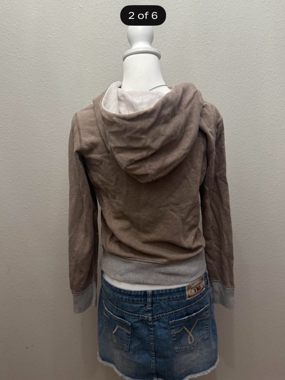 Women Sweater Subcategory Inference - Picture 2 of 5